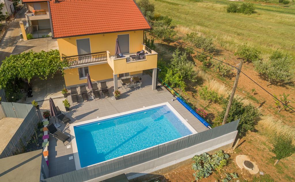 Villa Laura Donji Prolozac Екстер'єр фото