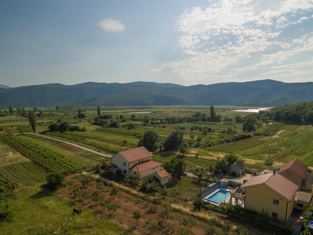 Villa Laura Donji Prolozac Екстер'єр фото